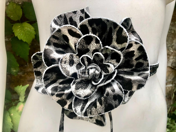 Cheetah print flower leather belt in SILVER. Waist, overall or dress belt. Genuine leather. Leopard SILVER rose belt. Animal print leather