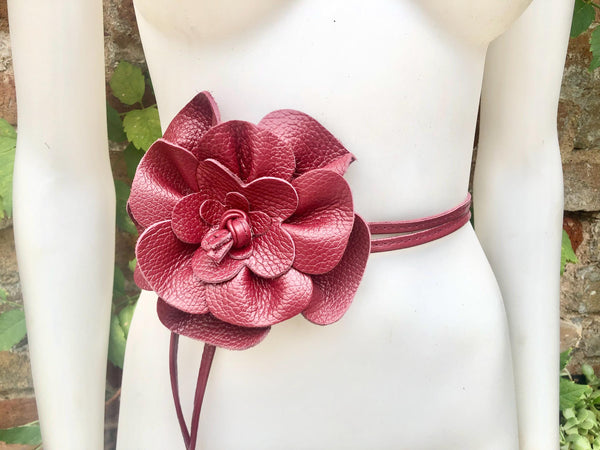 Flower leather belt in burgundy. Waist, overall or dress belt. Genuine leather. Wine red rose belt. Large dark red flower.