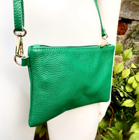 Small leather bag in green. GENUINE leather crossbody / shoulder bag . GREEN leather bag with adjustable strap. Small GREEN leather purse