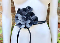 Flower leather belt in navy blue. Waist, overall or dress belt. Dark blue genuine leather. Navy rose belt. Large blue flower.