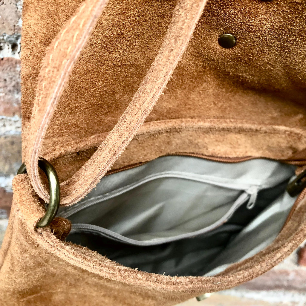 Camel BROWN suede bag.Genuine leather. Tan brown small crossbody / shoulder bag. Adjustable strap, flap + zipper. Caramel brown suede purse.