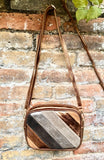 Small leather bag in COPPER. GENUINE leather Crossbody / shoulder bag. Metallic shine leather bag. Adjustable strap + zipper. Copper purse