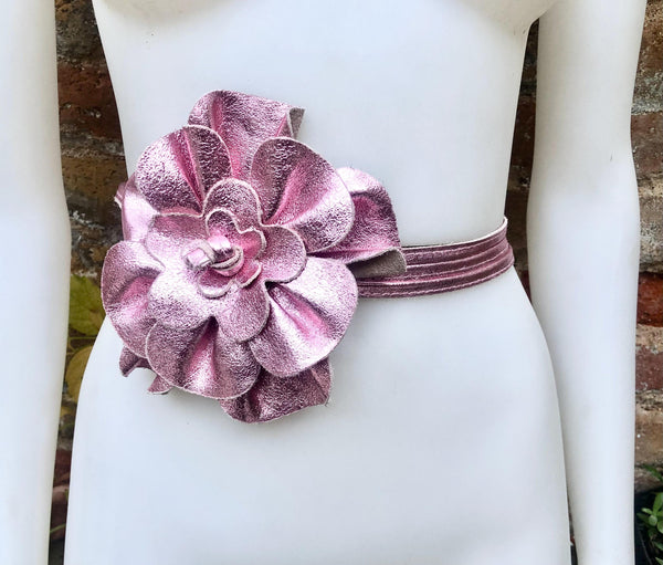 Flower leather belt in METALLIC light PINK. Waist, overall or dress belt. Genuine leather. Pink rose belt. Large metallic light pink flower.