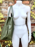 GREEN tote leather bag.Genuine leather shopper.Large carry all bag for your laptop / books.Khaki GREEN leather shoulder bag.Army green purse