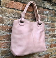 LIGHT PINK genuine leather bag. Hand / shoulder / crossbody bag. Removable longer adjustable strap. Pink shopper bag. Pink leather purse