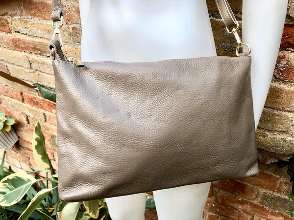Light brown leather bag. GENUINE leather cross body / shoulder bag. Dark beige bag + adjustable strap. Taupe greyge leather purse. 2 straps