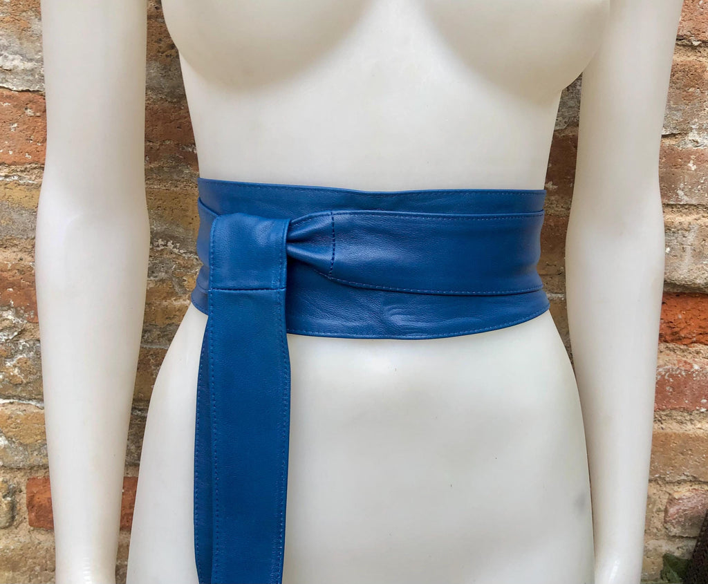 Cobalt blue obi belt. Wrap belt in soft genuine leather. Wraparound waist belt. Wide style. Boho dress belt in soft royal blue leather