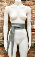 GRAY obi belt. Wrap belt in soft genuine leather. Wraparound waist belt. Wide style. Boho dress belt in medium GREY leather. Grey dress belt