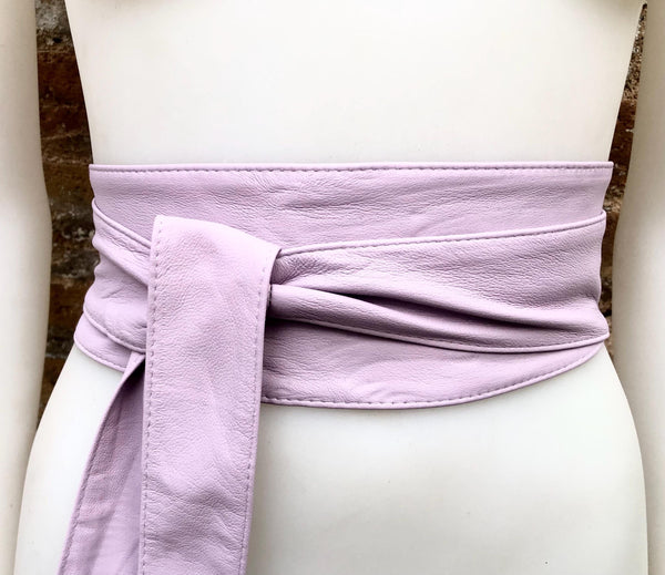 Light PURPLE obi belt. Lavender soft genuine leather. Wraparound lilac waist belt. Wide style. Boho dress belt in soft mauve leather