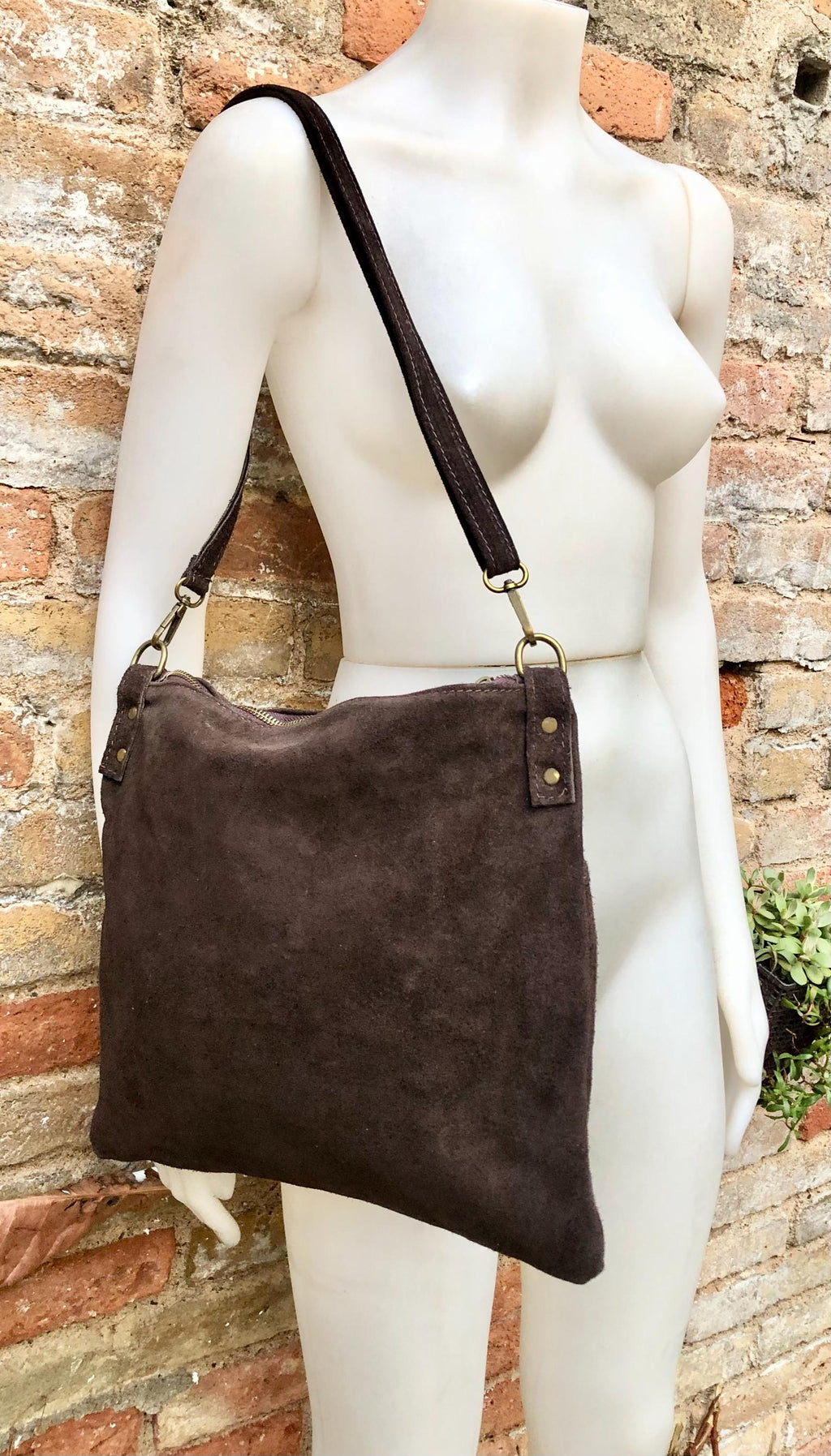 Dark brown suede messenger bag. Soft genuine leather crossbody / shoulder bag for books, tablets. Chocolate brown suede purse.