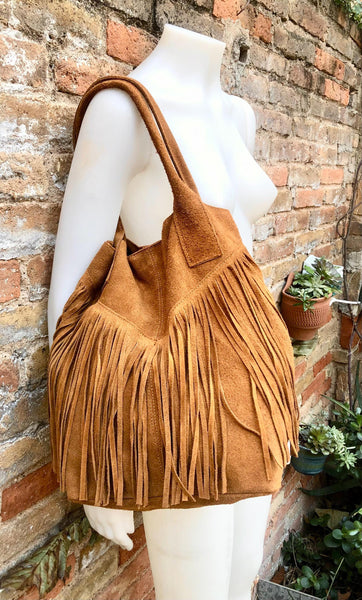 Camel brown fringed shopper bag in genuine suede leather. Saddle brown tote bag for laptops, tablets, books. Brown leather purse + fringes