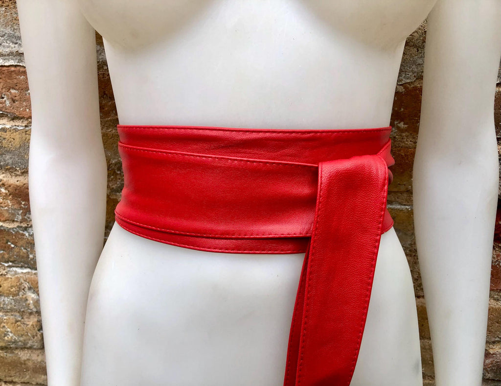 Red obi belt. Wrap belt in soft genuine leather. Wraparound waist belt. Wide style. Red boho dress belt. Bright red overall belt