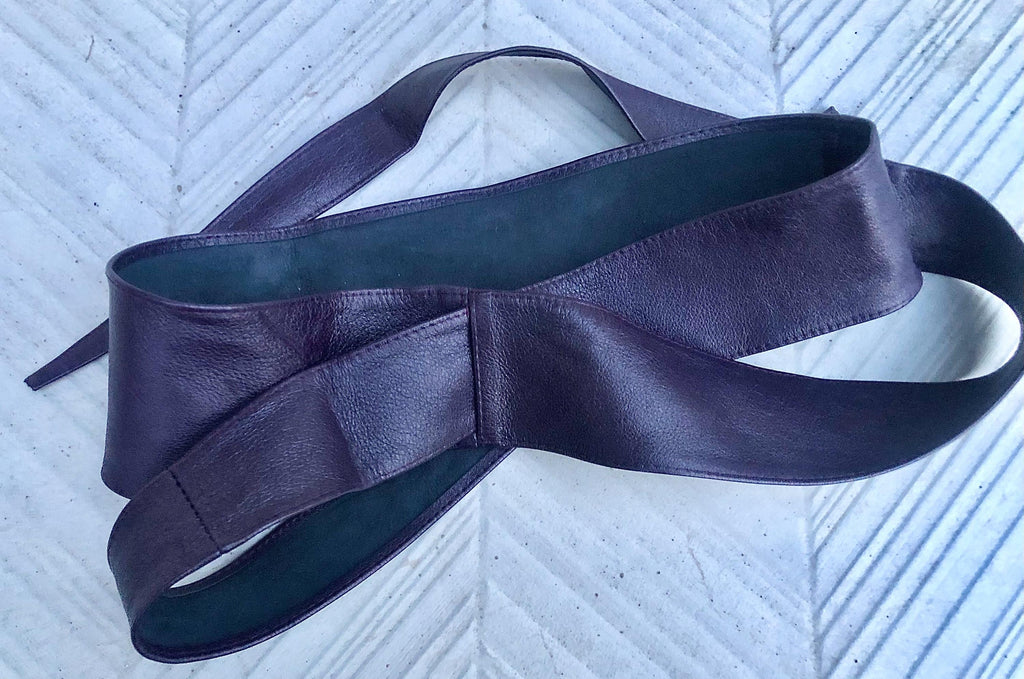 Dark PURPLE obi belt. Wrap belt in soft genuine leather. Wraparound waist belt. Wide style. Boho dress belt in soft EGGPLANT leather