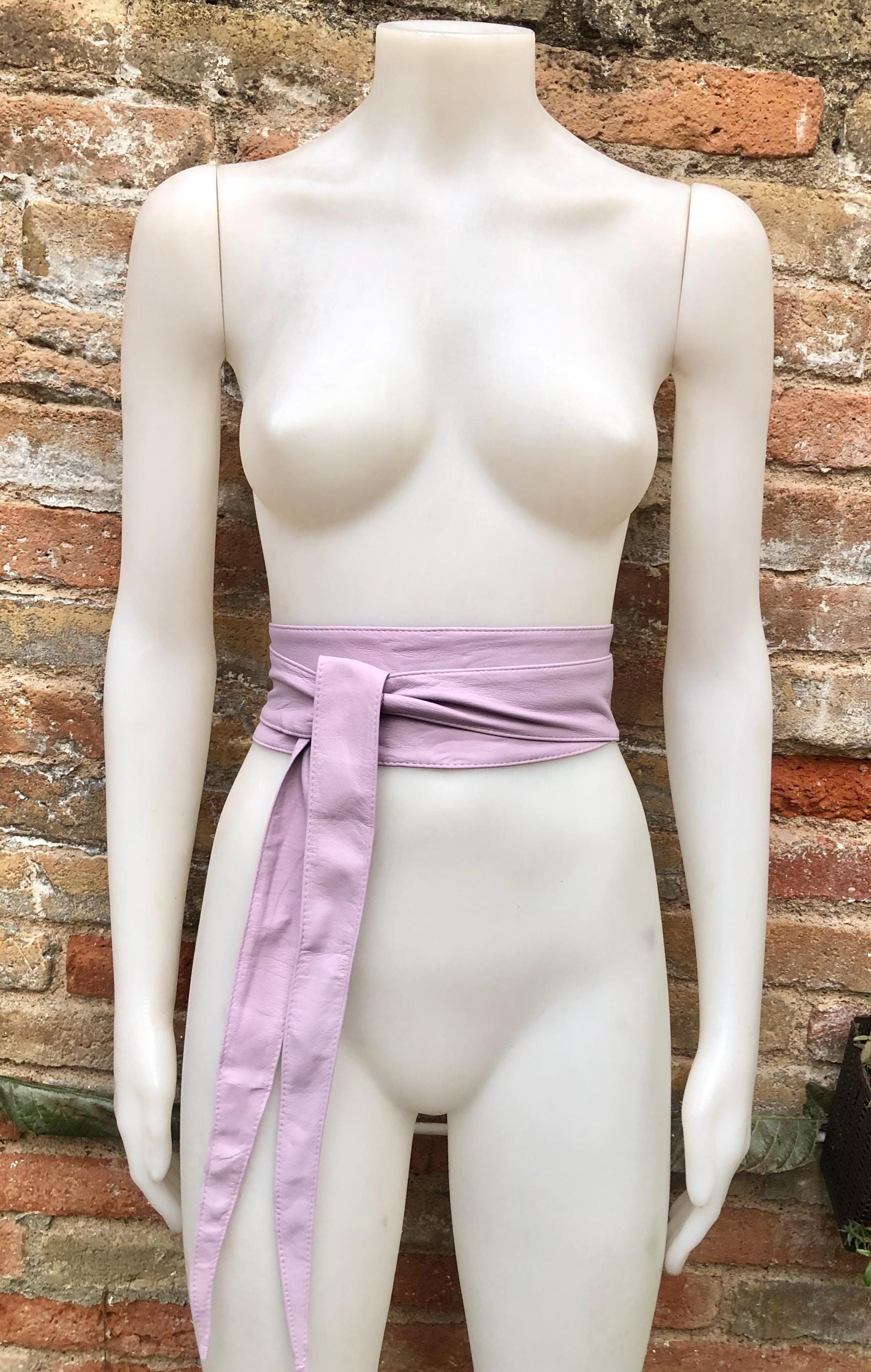 Light PURPLE obi belt. Lavender soft genuine leather. Wraparound lilac waist belt. Wide style. Boho dress belt in soft mauve leather