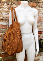 Camel brown fringed shopper bag in genuine suede leather. Saddle brown tote bag for laptops, tablets, books. Brown leather purse + fringes