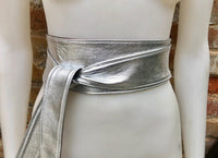 2 sided BRONZE - SILVER obi belt. Soft genuine leather wrap belt. Wide wraparound waist belt. Boho dress belt in metallic effect leather.