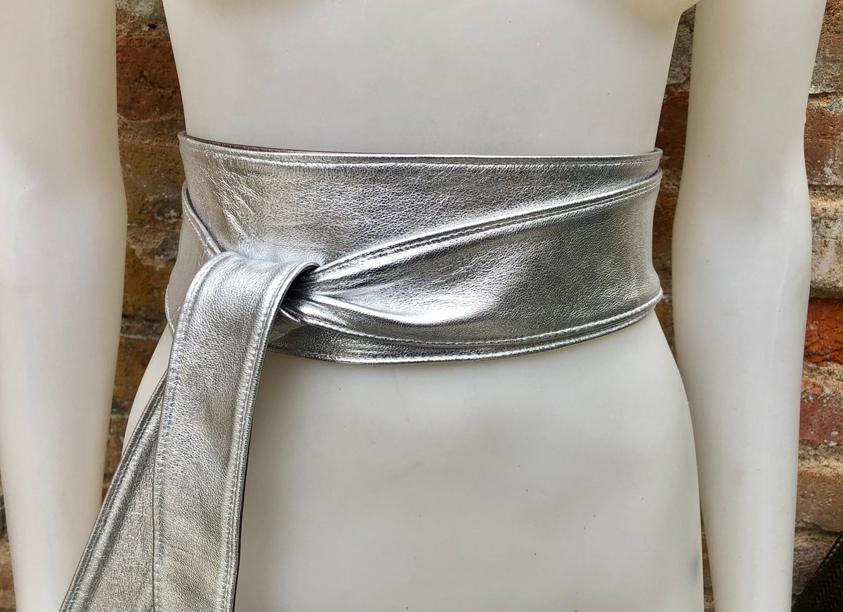 2 sided BRONZE - SILVER obi belt. Soft genuine leather wrap belt. Wide wraparound waist belt. Boho dress belt in metallic effect leather.