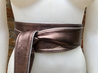 2 sided BRONZE - SILVER obi belt. Soft genuine leather wrap belt. Wide wraparound waist belt. Boho dress belt in metallic effect leather.