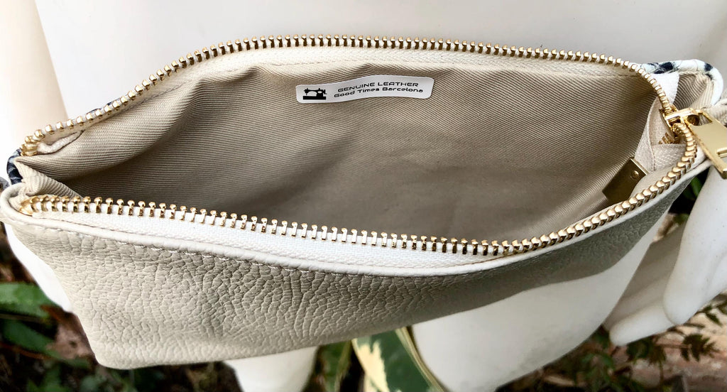 2 sided white /cream + snake print leather bag. GENUINE leather crossbody / shoulder bag. Small purse. White, cream, black animal print