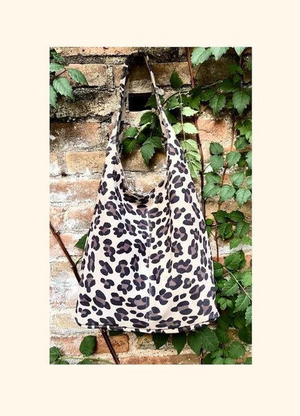 CHEETAH print suede bag.Leopard print genuine leather bag with ZIPPER. Beige-black-brown animal print suede leather purse. Panther print bag