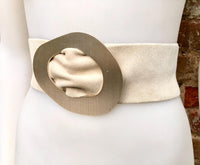 Cream white suede waist belt with large metal buckle in gold. Soft suede belt in very light beige. Boho cream dress belt with golden buckle.