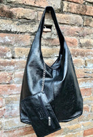 Slouch bag. Tote leather bag in black metallic leather with ZIPPER. Genuine leather. Black leather purse. Metallic leather shoulder bag