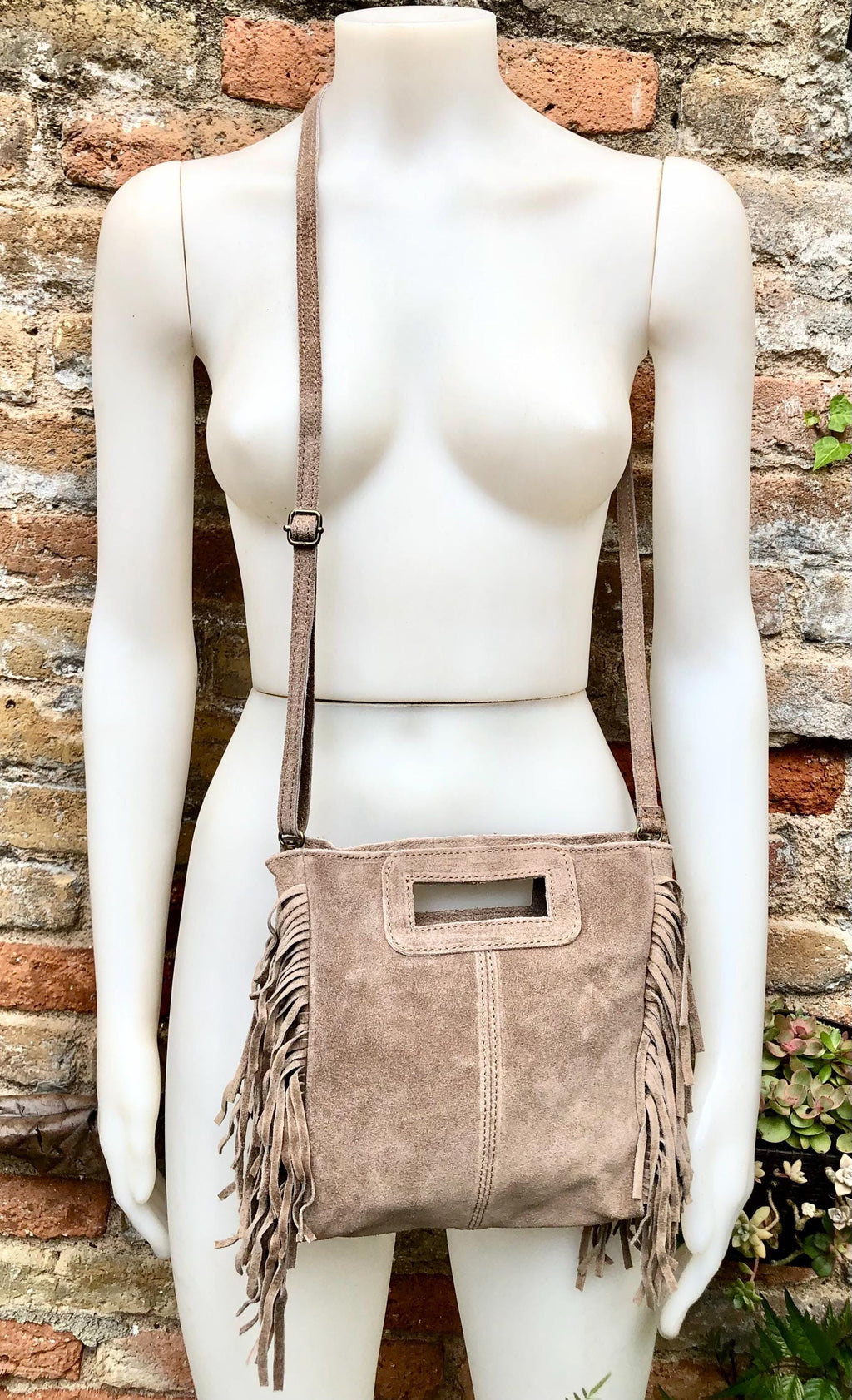 Taupe brown crossbody fringed bag. BOHO suede leather bag with FRINGES. Greyge brown genuine suede leather. Light grey-brown suede purse.