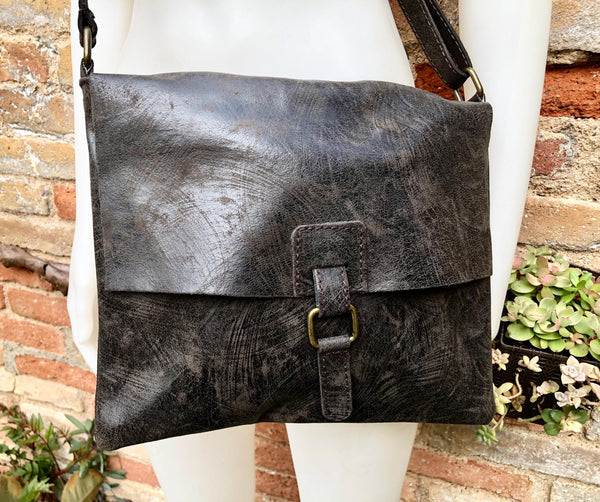 Dark brown leather messenger bag. Crossbody / shoulder bag with flap + zipper. Soft genuine leather messenger bag. Brown leather purse