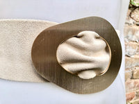 Cream white suede waist belt with large metal buckle in gold. Soft suede belt in very light beige. Boho cream dress belt with golden buckle.