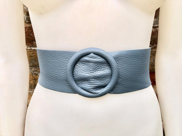 Denim blue leather waist belt with large round buckle. Soft leather belt in blue-gray.Genuine leather blue dress belt. Wide blue waist belt