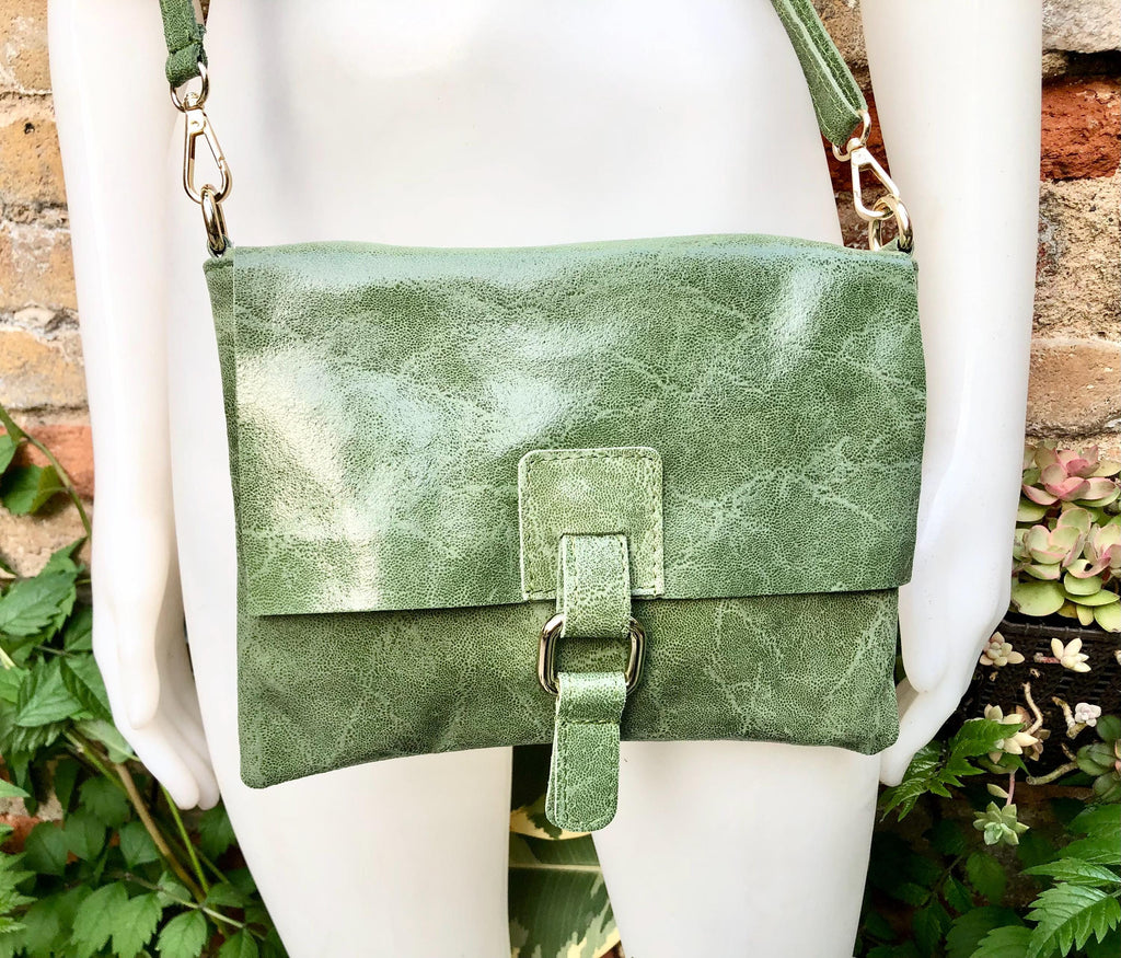 Green crossbody bag. Genuine leather small leather bag. Messenger bag with zipper and flap. Small green leather purse.