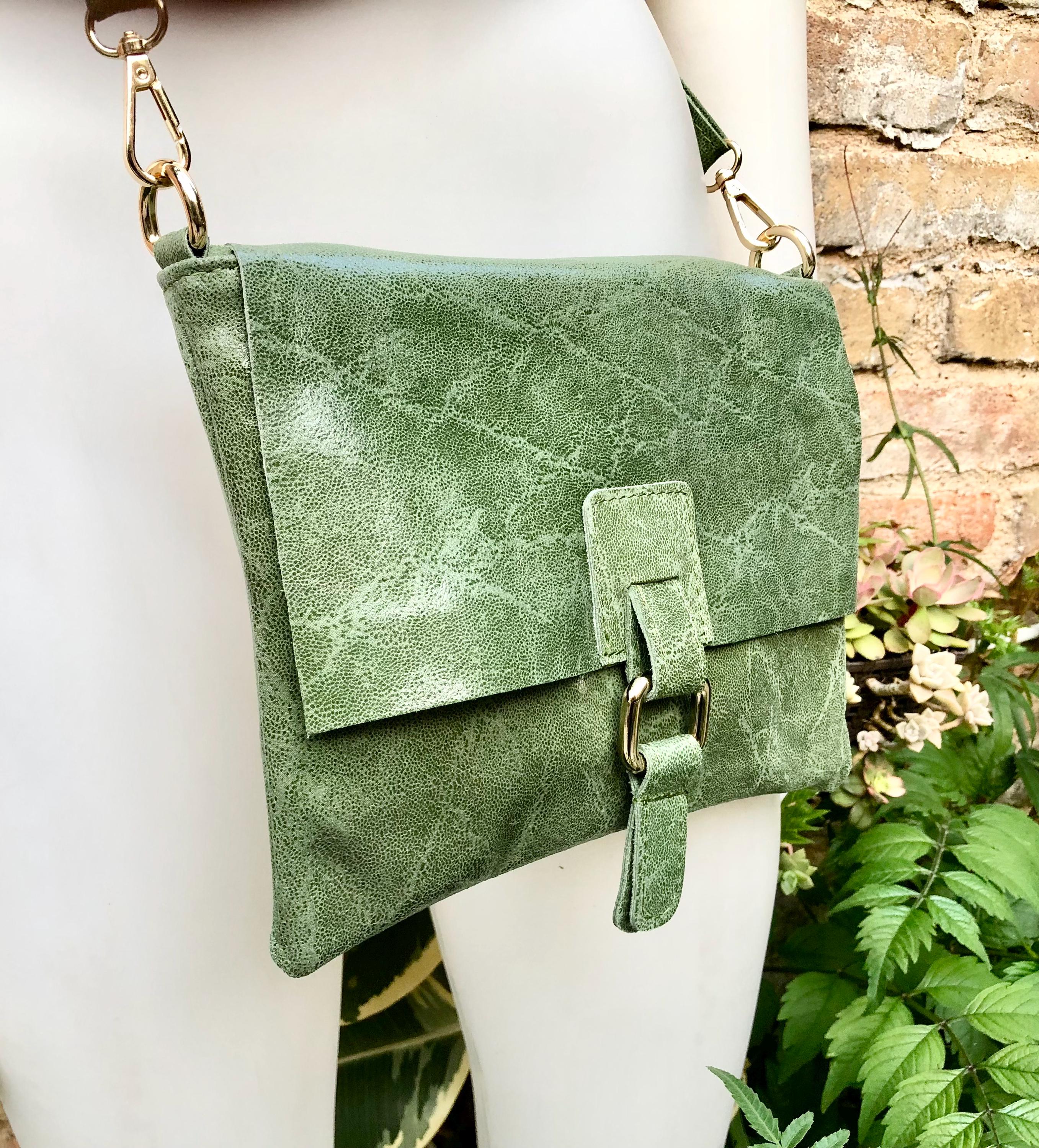 Green crossbody bag. Genuine leather small leather bag. Messenger bag with zipper and flap. Small green leather purse.