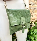 Green crossbody bag. Genuine leather small leather bag. Messenger bag with zipper and flap. Small green leather purse.