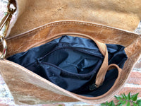 Camel brown crossbody bag. Genuine leather small leather bag. Messenger bag with zipper and flap. Small rusty tan brown leather purse.