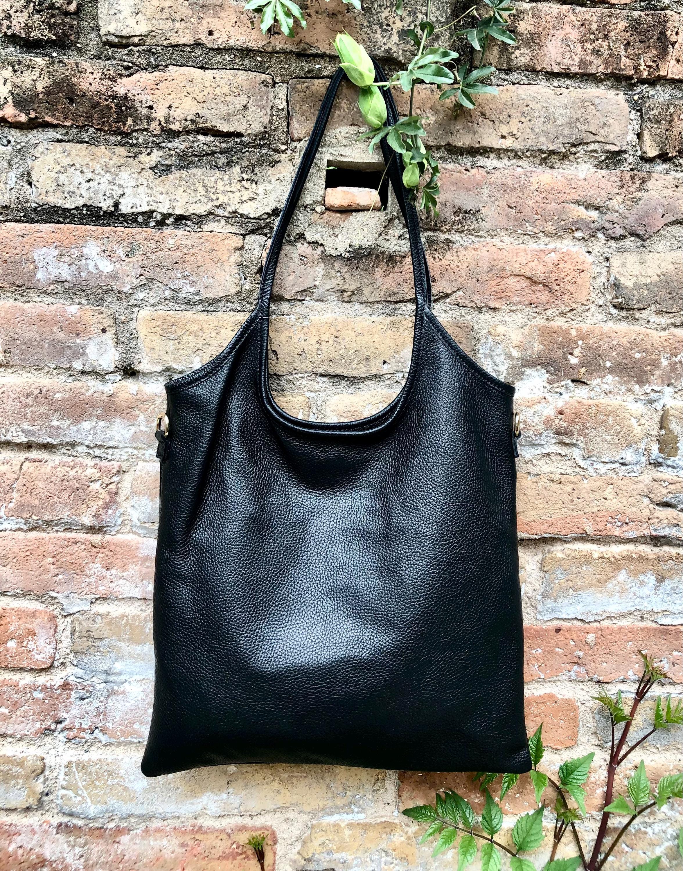 Shoulder / crossbody bag in black leather. Black color genuine leather book / tablet bag. Black leather shopper. Black leather purse