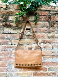Camel brown genuine leather crossbody / shoulder bag. Rusty brown messenger bag. Zipper, flap + adjustable strap. Tan brown leather purse