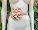 Flower leather belt in dusty pink. Waist, overall or dress belt. Genuine leather. Pink rose belt. Large light pink flower.
