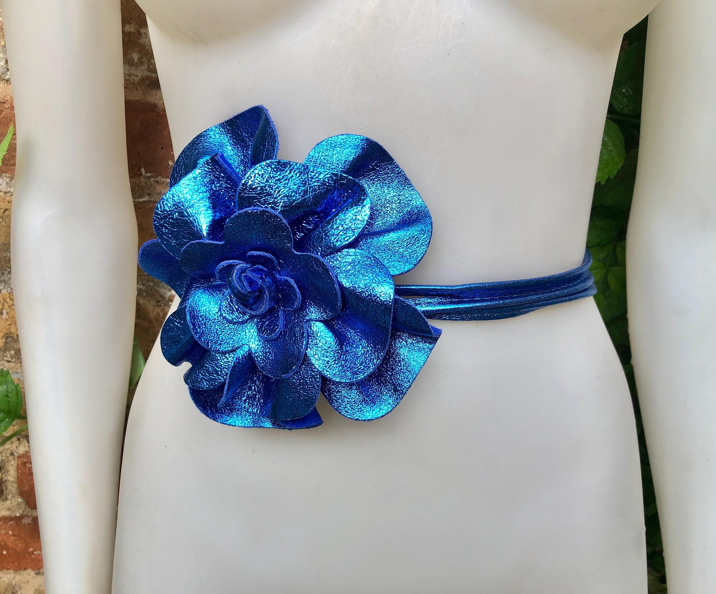 Flower leather belt in metallic ROYAL BLUE. Waist, overall or dress belt. Genuine leather. Cobalt blue rose belt. Large royal blue flower.