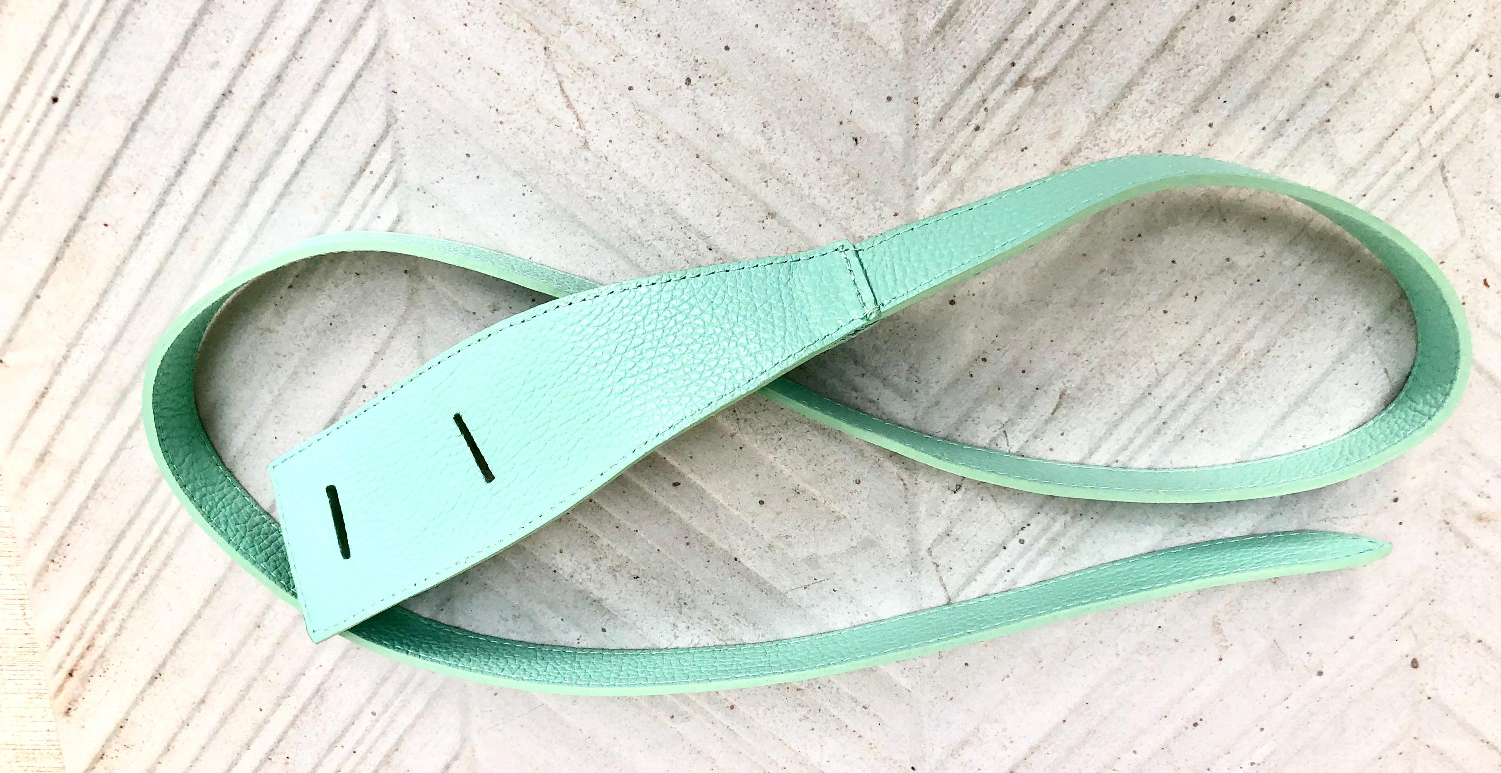 Wrap belt in AQUA blue-green. Genuine leather 80s style obi belt. Light turquoise waist belt. Green wraparound belt. Aqua dress belt