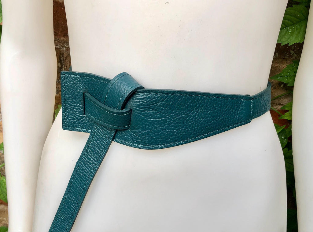 Wrap belt in TEAL blue-green. Genuine leather 80s style obi belt. Teal color waist belt. Green wraparound belt. Teal blue dress belt