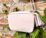 Small leather bag in light pink. Cross body bag, shoulder bag in GENUINE leather. Soft pink leather bag. Pink and gold leather purse.