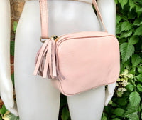 Small leather bag in light pink. Cross body bag, shoulder bag in GENUINE leather. Soft pink leather bag. Pink and gold leather purse.