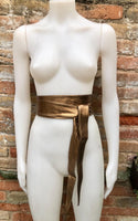Dark GOLD obi belt. Wrap belt in soft genuine leather. Wraparound waist belt. Wide style. Boho dress belt in copper gold metallic leather