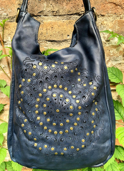 NAVY blue distressed leather shoulder / crossbody bag. Soft genuine leather shopper. Dark blue boho hippy bag. Navy leather purse