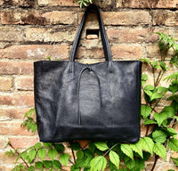 NAVY blue leather bag with zipper. Genuine leather wide style navy shopper. Large DARK BLUE shoulder bag for your laptop, books. Navy purse
