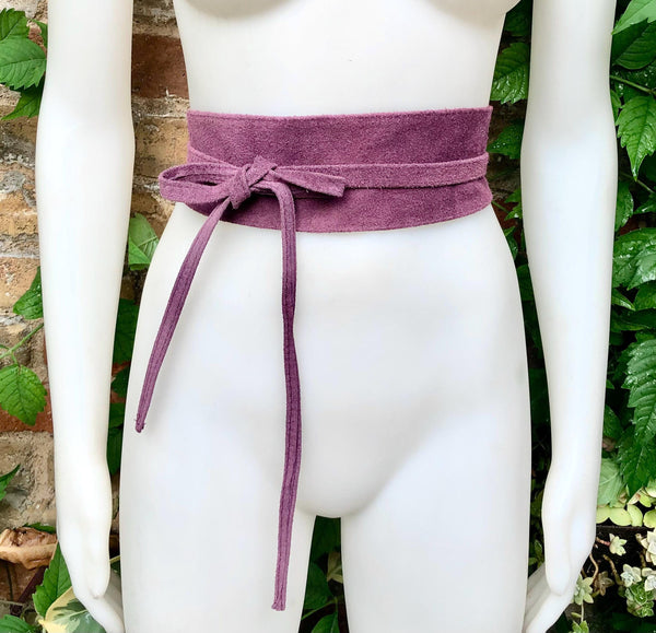 Raspberry purple wide suede belt. Genuine leather wrap purple - pink belt. Soft suede purple dress belt. Purple wraparound wide belt.