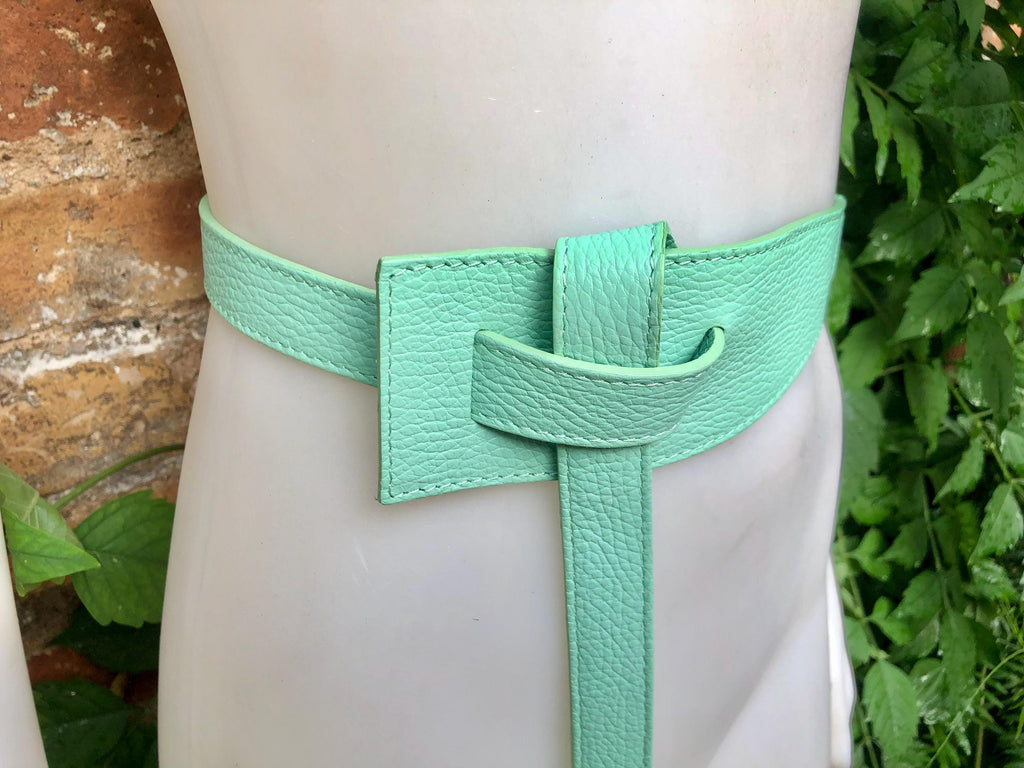 Wrap belt in AQUA blue-green. Genuine leather 80s style obi belt. Light turquoise waist belt. Green wraparound belt. Aqua dress belt