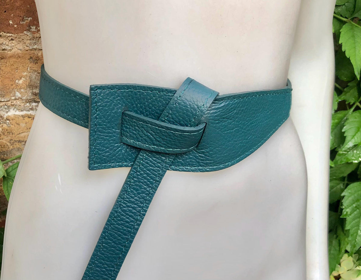 Wrap belt in TEAL blue-green. Genuine leather 80s style obi belt. Teal color waist belt. Green wraparound belt. Teal blue dress belt