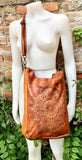 CAMEL brown distressed leather shoulder / crossbody bag. Soft genuine leather shopper. Rusty brown boho hippy bag. Brown leather purse