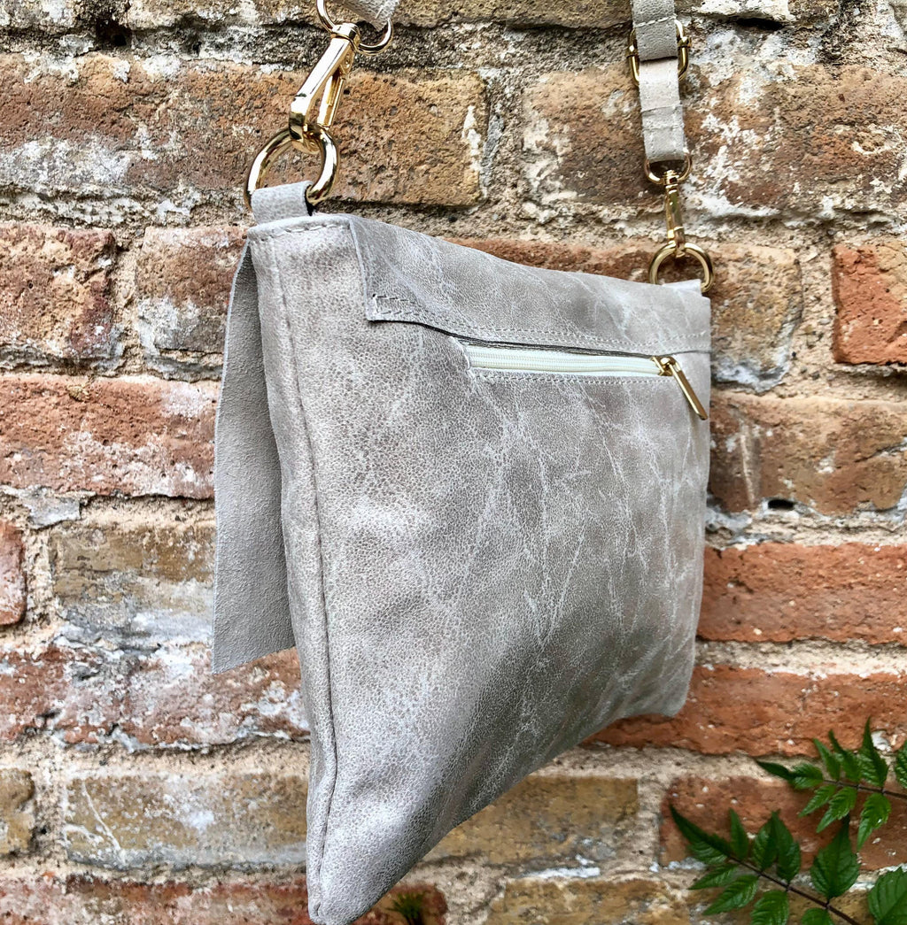 Beige crossbody bag. Genuine leather small leather bag. Messenger bag with zipper and flap. Small light beige leather purse. Glossy purse.